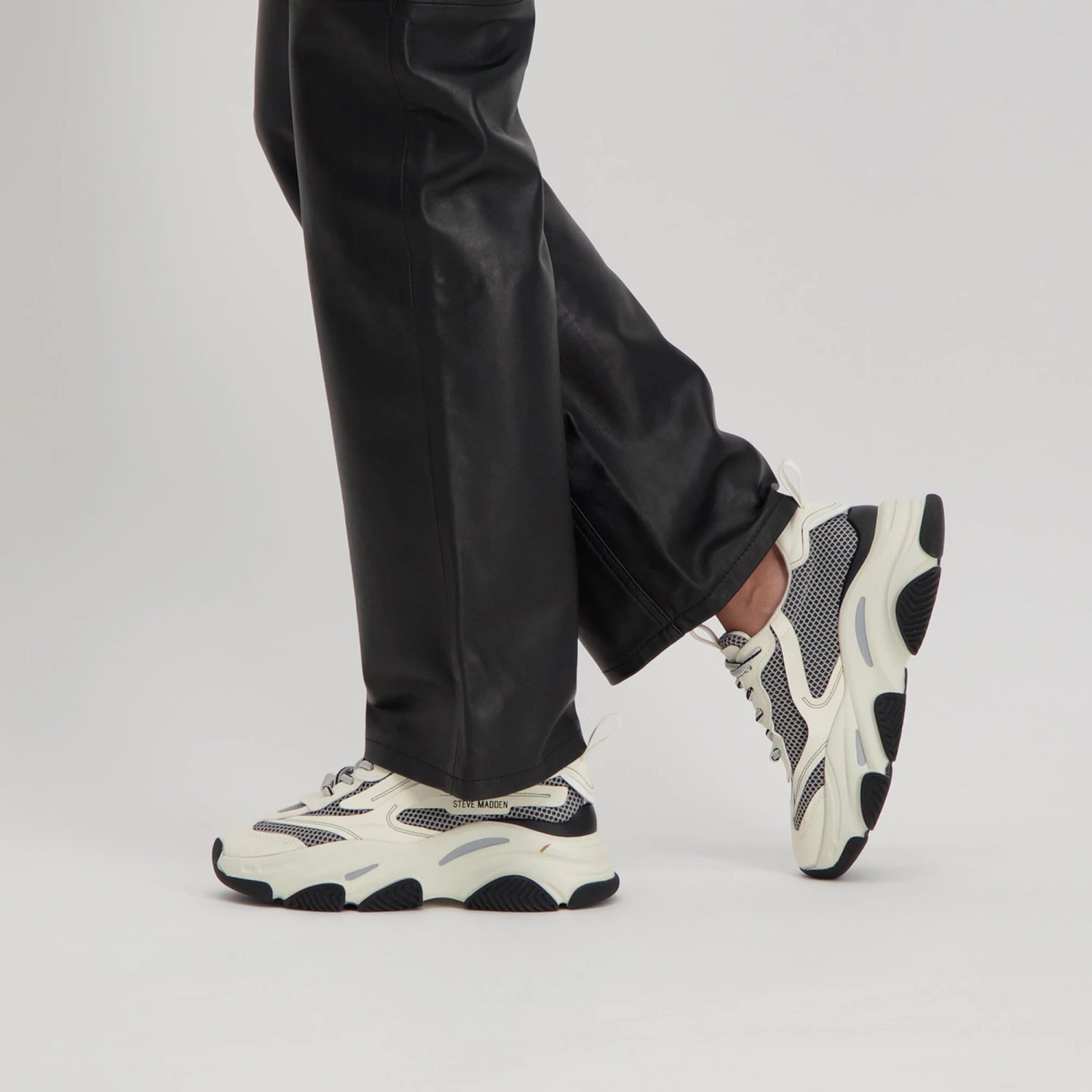 Steve Madden Possession E Trainer Black Bone 11 Steve Madden Possession E Trainer Black Bone - Image 9