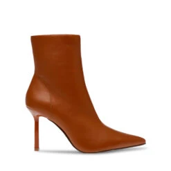 Steve Madden Iyanna Bootie Caramel