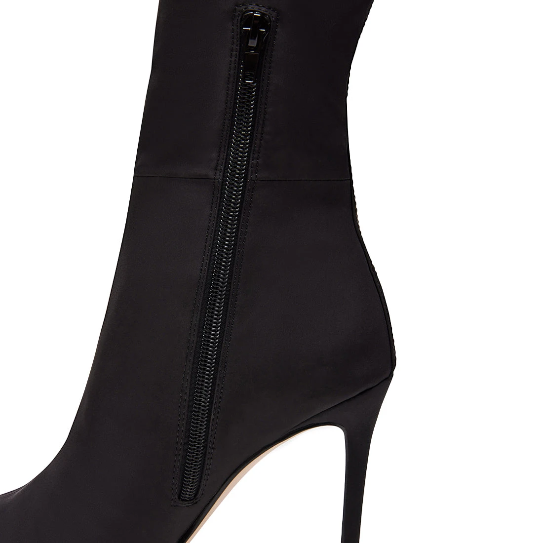 Steve Madden Epic Boots Black 6 Steve Madden Epic Boots Black - Image 4
