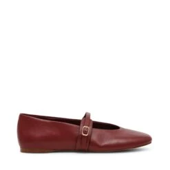 Steve Madden Rejoice Flat Shoe Cherry Mah Leather