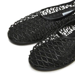 Steve Madden Ambrosia Flat Shoe Black 11 Steve Madden Ambrosia Flat Shoe Black -Steve Madden Shop SM11003870 04005 001 05 grande 13a4d60f 2794 4b84 9192 1f9e9f9056b3