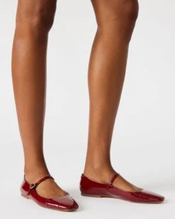 Steve Madden Maple Flat Shoe Wine Patent -Steve Madden Shop SM11003872 02002 628 06