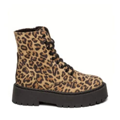 Steve Madden Skylar Bootie Leopard