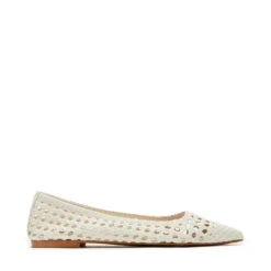 Steve Madden Saxton Flat Shoe Bone